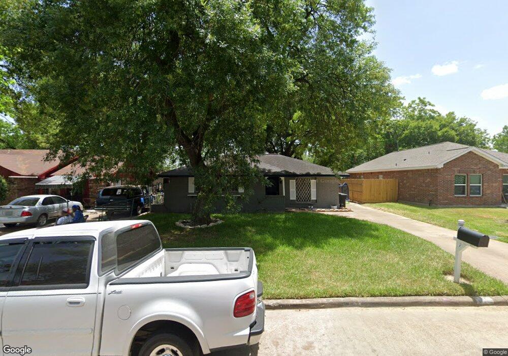 827 Marcolin St, Houston, TX 77088 - photo 1
