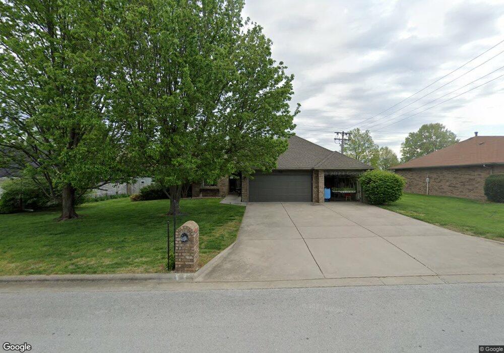 502 N Hawthorn Dr, Nixa, MO 65714 - photo 1