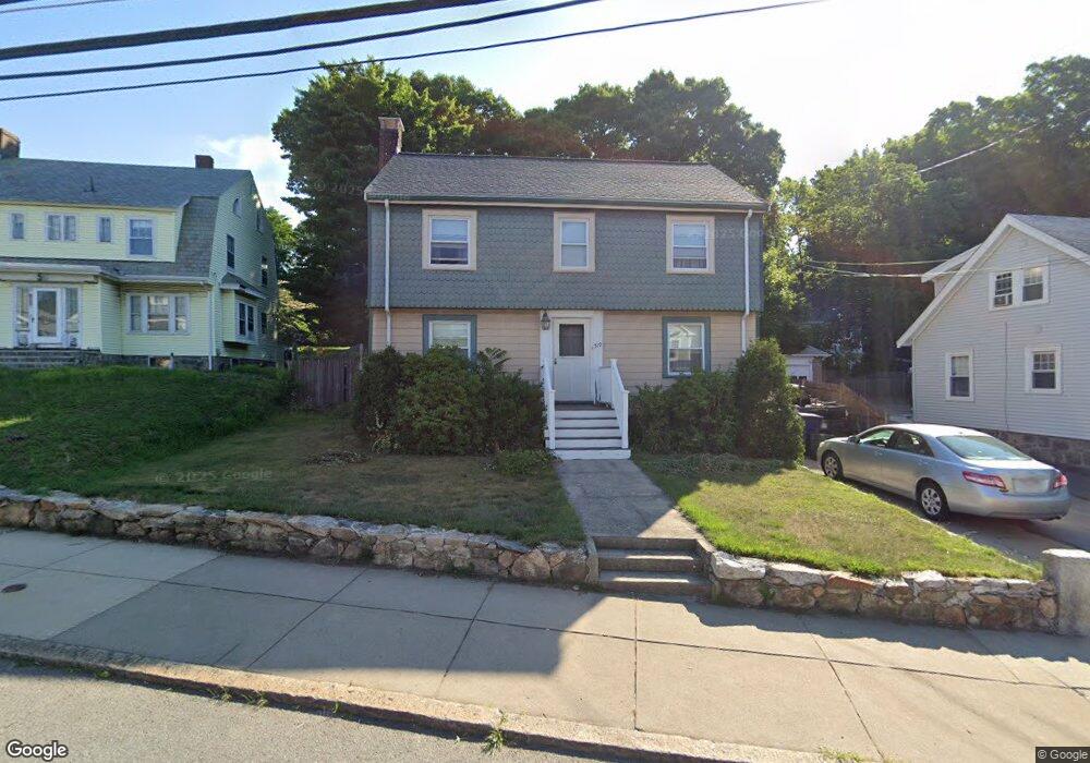 519 Lagrange St, West Roxbury, MA 02132 - photo 1