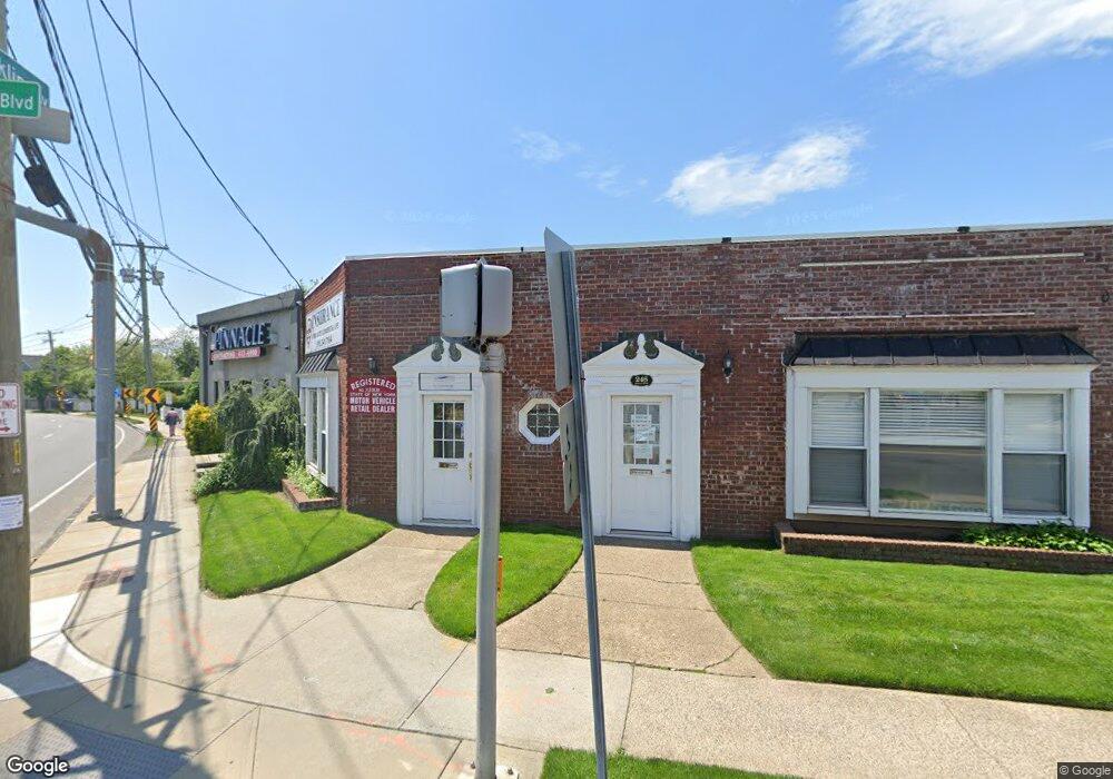 246 Scherer Blvd, Franklin Square, NY 11010 - photo 1