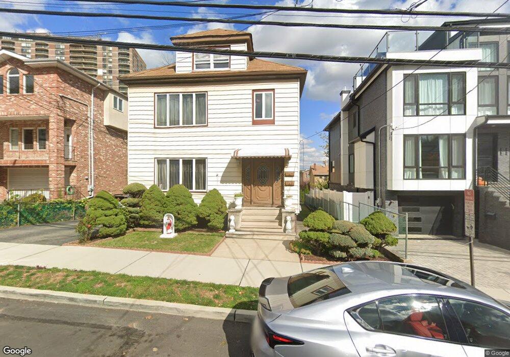 281 Lafayette Ave unit 1, Cliffside Park, NJ 07010 - photo 1