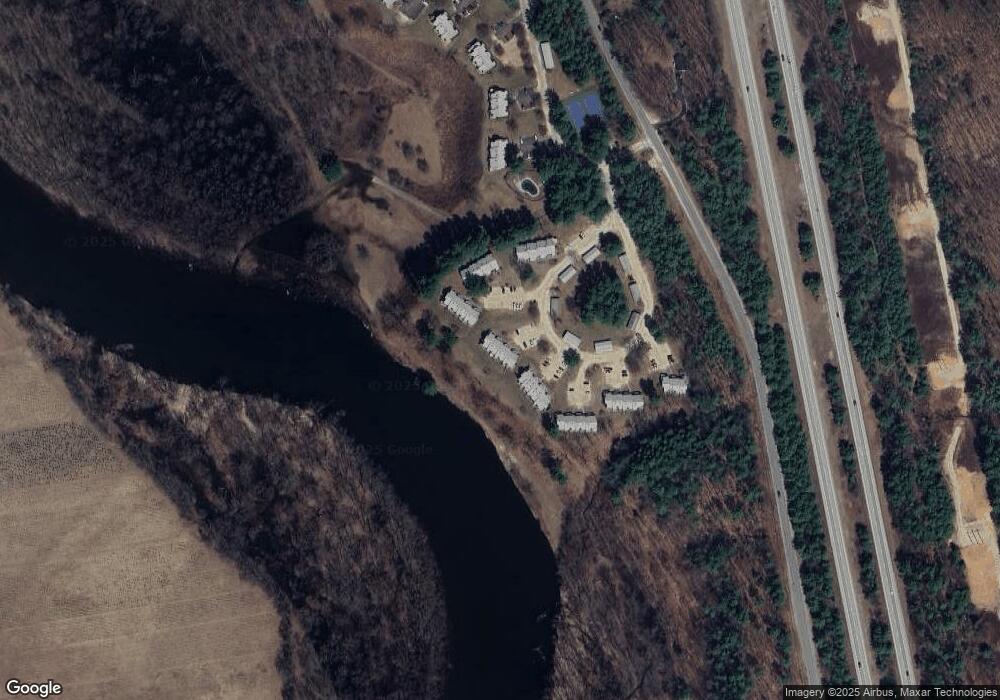 24 Circle Dr unit 30, Ashland, NH 03217 - photo 1