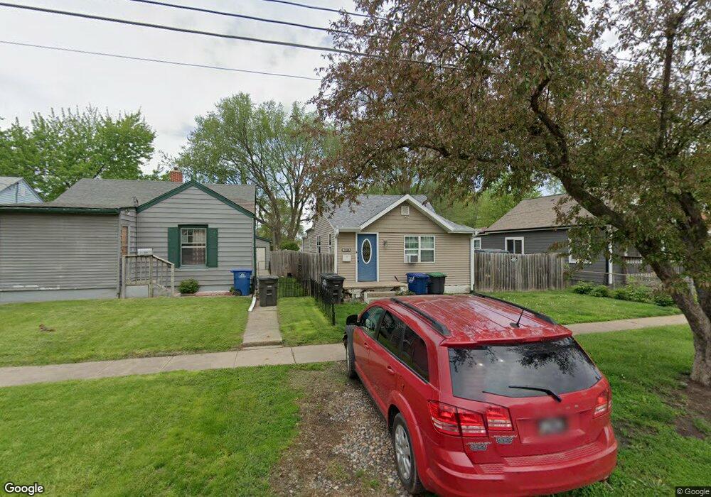 2106 Maple St, Des Moines, IA 50317 - photo 1