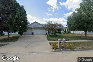 303 Prairieview Dr, Hudson, IL 61748