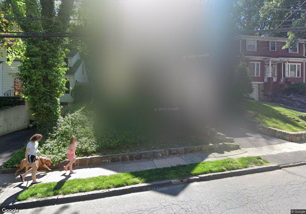 291 Bronxville Rd, Bronxville, NY 10708 - photo 1