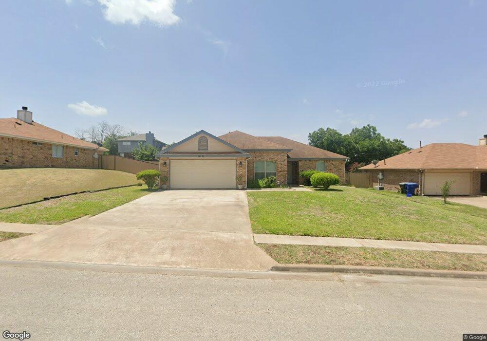 910 Ballard Dr, Copperas Cove, TX 76522 - photo 1