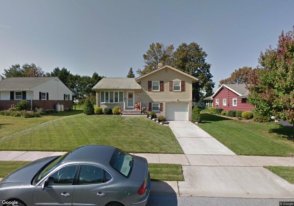 3033 Octagon Ave, Reading, PA 19608 - photo 1