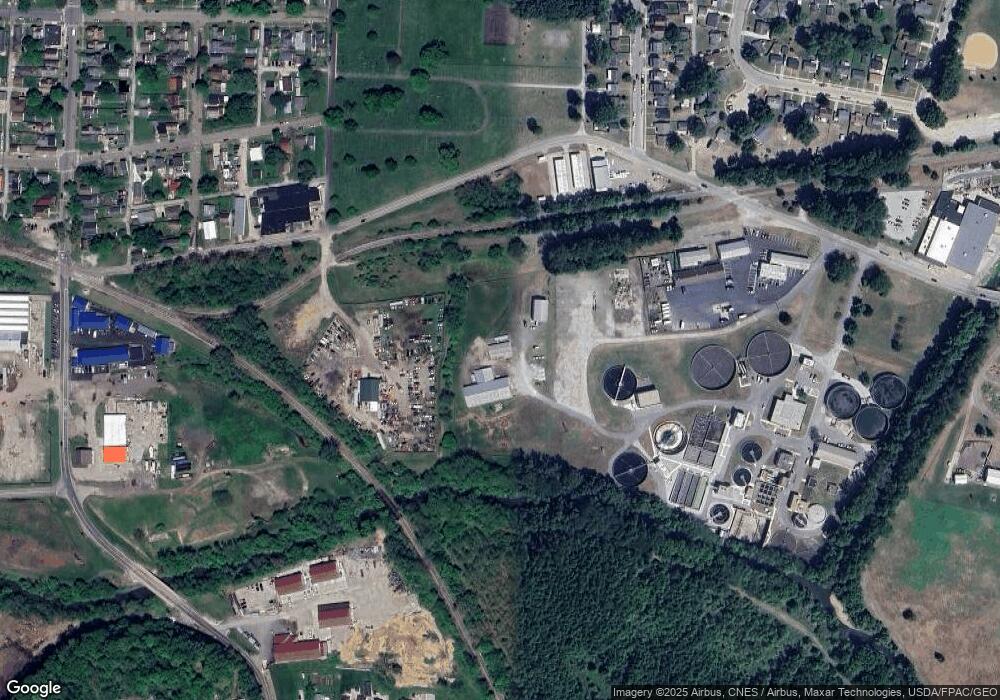 696 Lawrence St, Lancaster, OH 43130 - photo 1