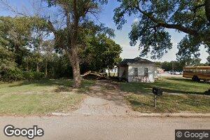 310 E 13th St, Harper, KS 67058