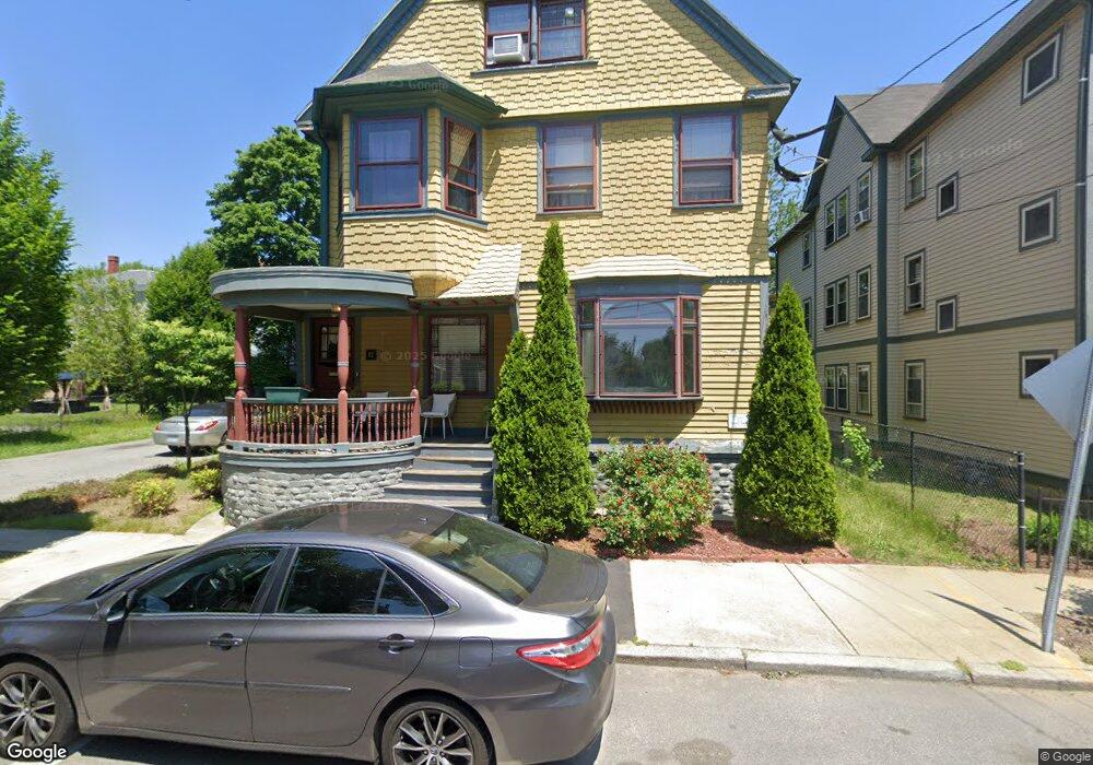 87 Comstock Ave, Providence, RI 02907 - photo 1