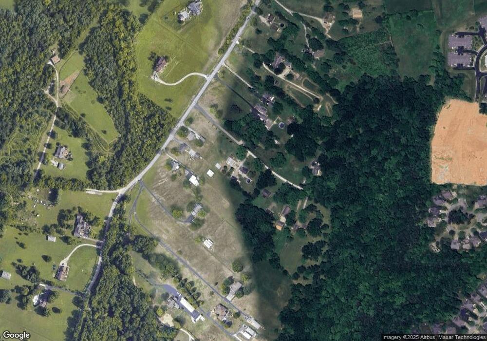 10300 Muskogee Rd, Louisville, KY 40291 - photo 1