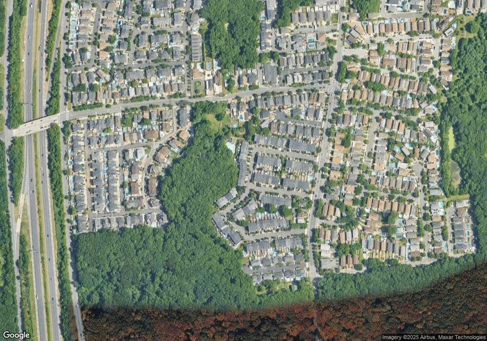 91 Pembrook Loop, Staten Island, NY 10309 - photo 1