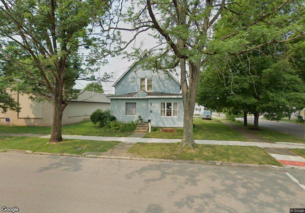 821 4th St, Covington, IN 47932 - photo 1