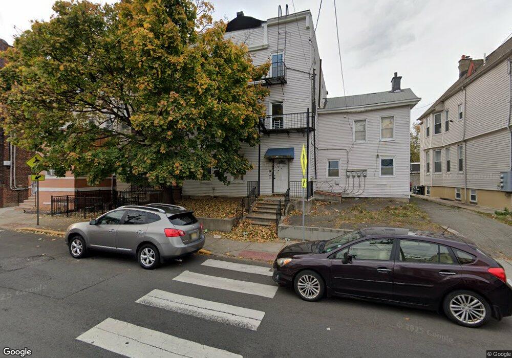 395 Bergen Ave, Jersey City, NJ 07304 - photo 1