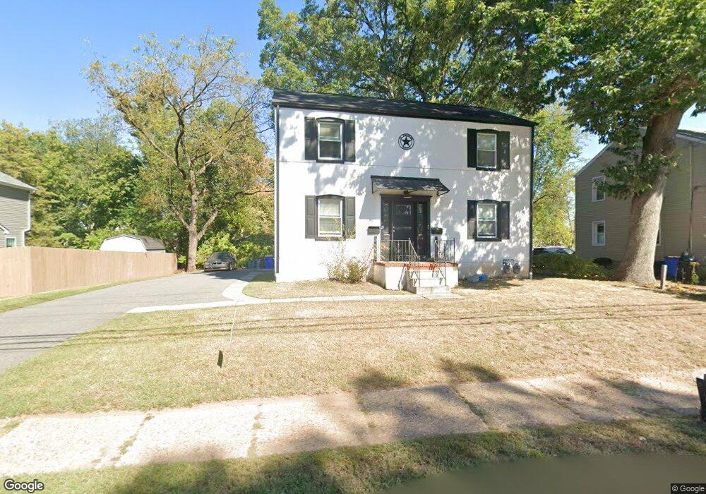 28 Edgewood Terrace unit 2, South Bound Brook, NJ 08880 - photo 1