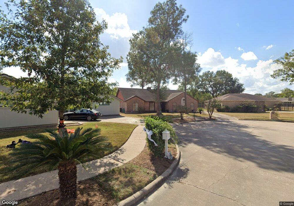 6023 Green Falls Dr, Houston, TX 77088 - photo 1