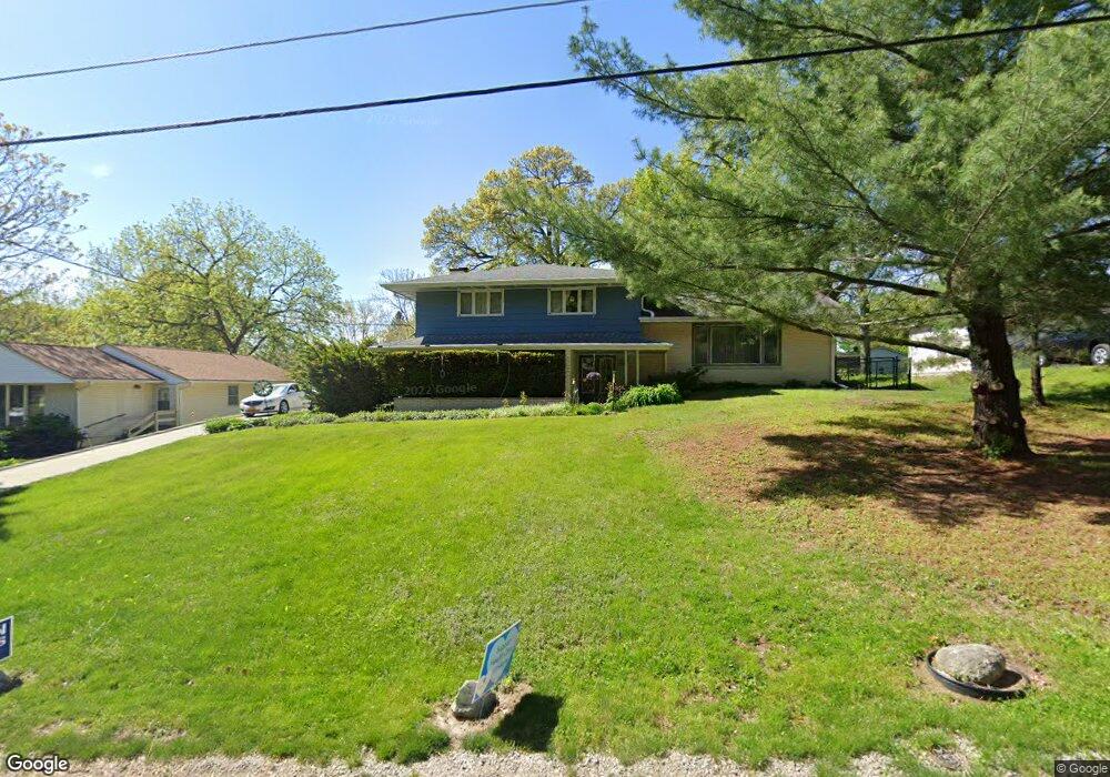 3334 Franklin Ave, Des Moines, IA 50310 - photo 1