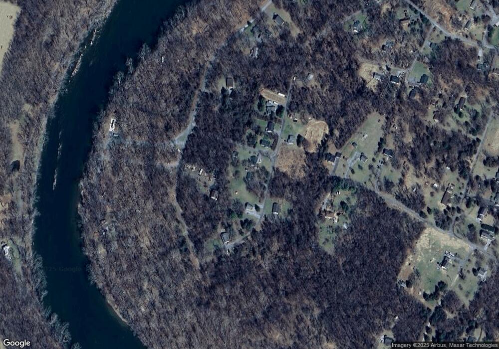 95 River Crest Rd, Harpers Ferry, WV 25425 - photo 1