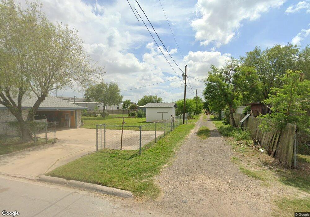 317 W Eller Ave, Pharr, TX 78577 - photo 1