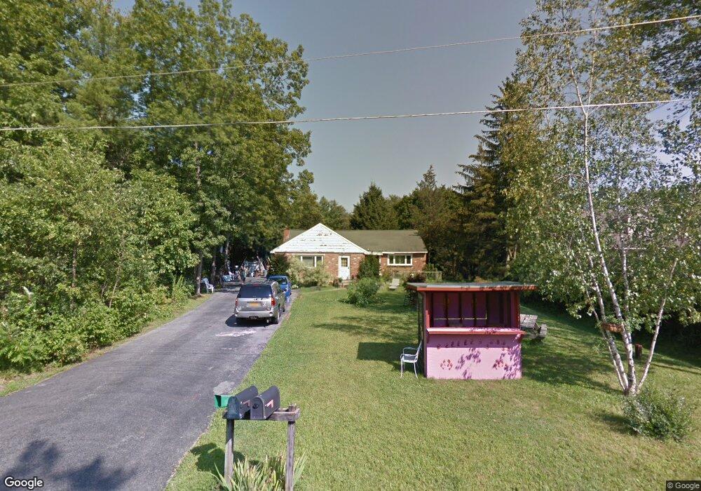 137 Oak St, Ballston Spa, NY 12020 - photo 1