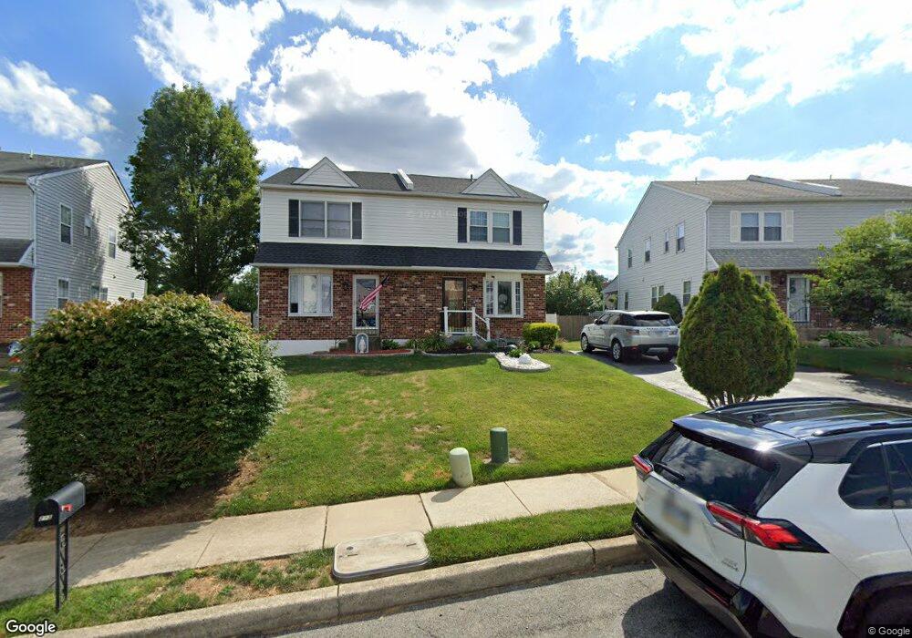 215 Summit Ave, Glenolden, PA 19036 - photo 1