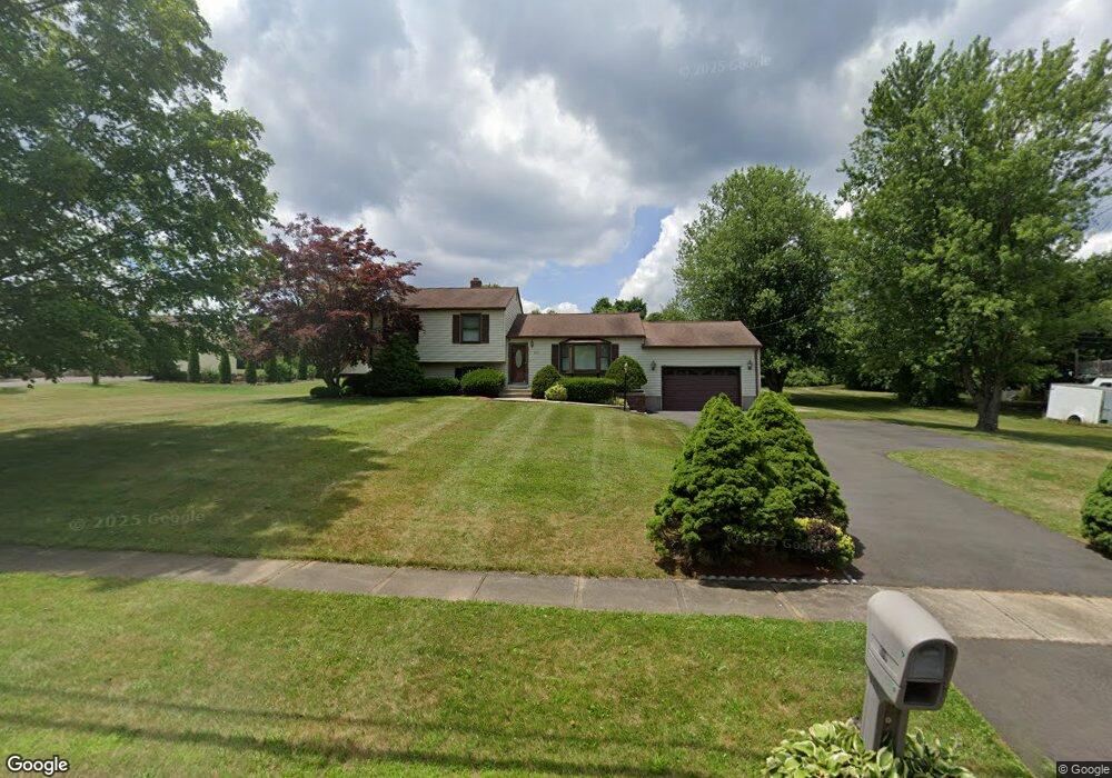 809 Clintonville Rd, Wallingford, CT 06492 - photo 1