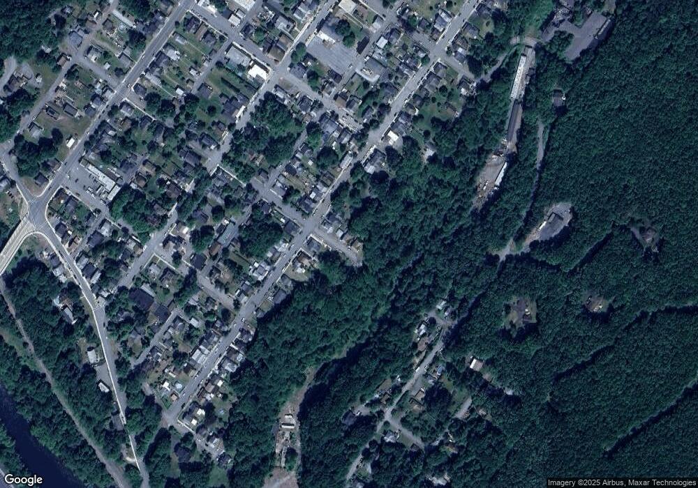 27 E 3rd St, Jim Thorpe, PA 18229 - photo 1