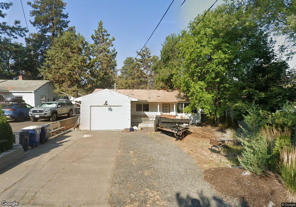 727 NE 10th St, Bend, OR 97701 - photo 1