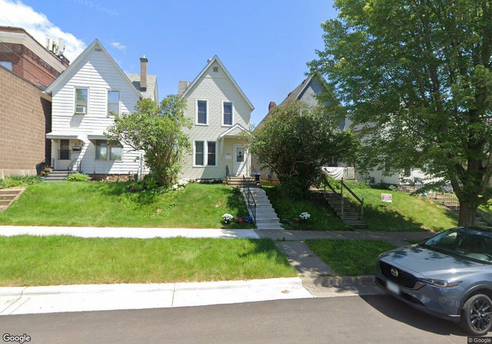 320 320 S 16th Ave E, Duluth, MN 55812 - photo 1