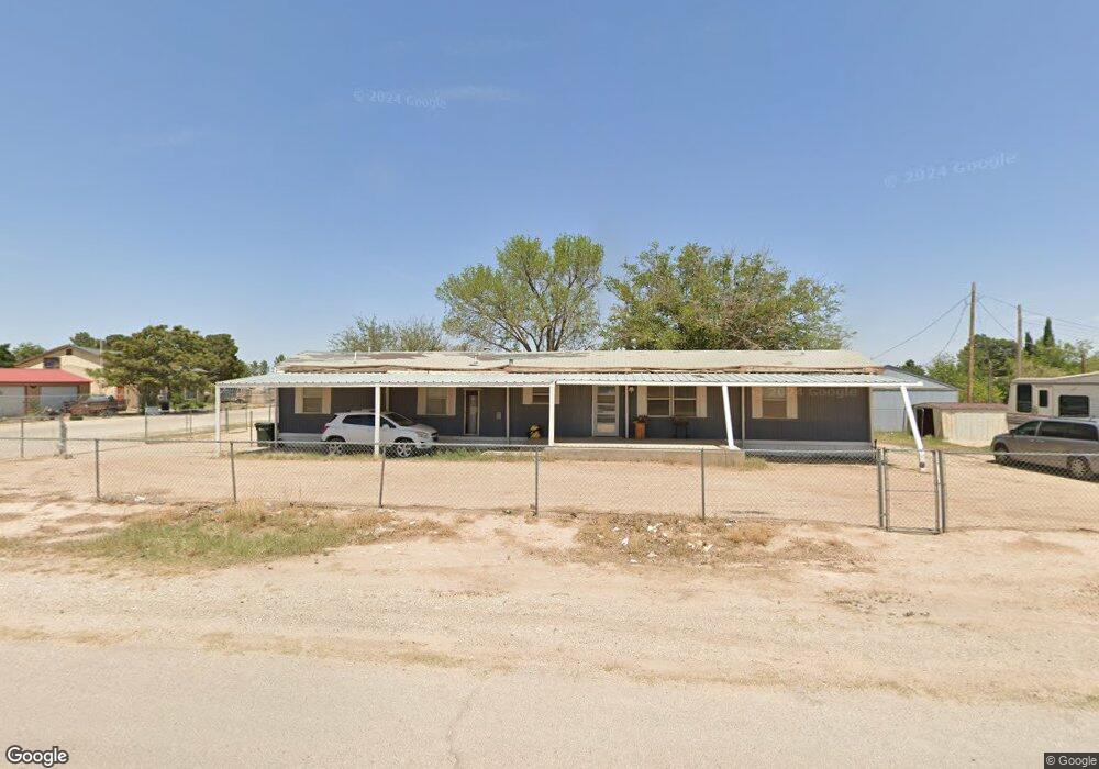 4408 Mescalero St, Carlsbad, NM 88220 - photo 1