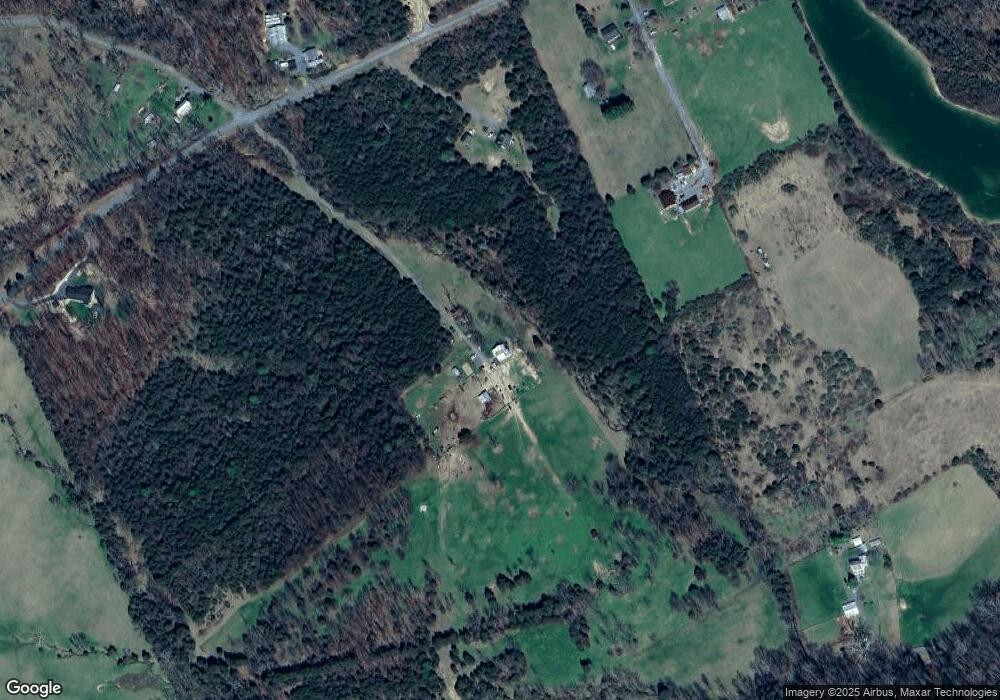 1932 Ridge Hollow Rd, Edinburg, VA 22824 - photo 1