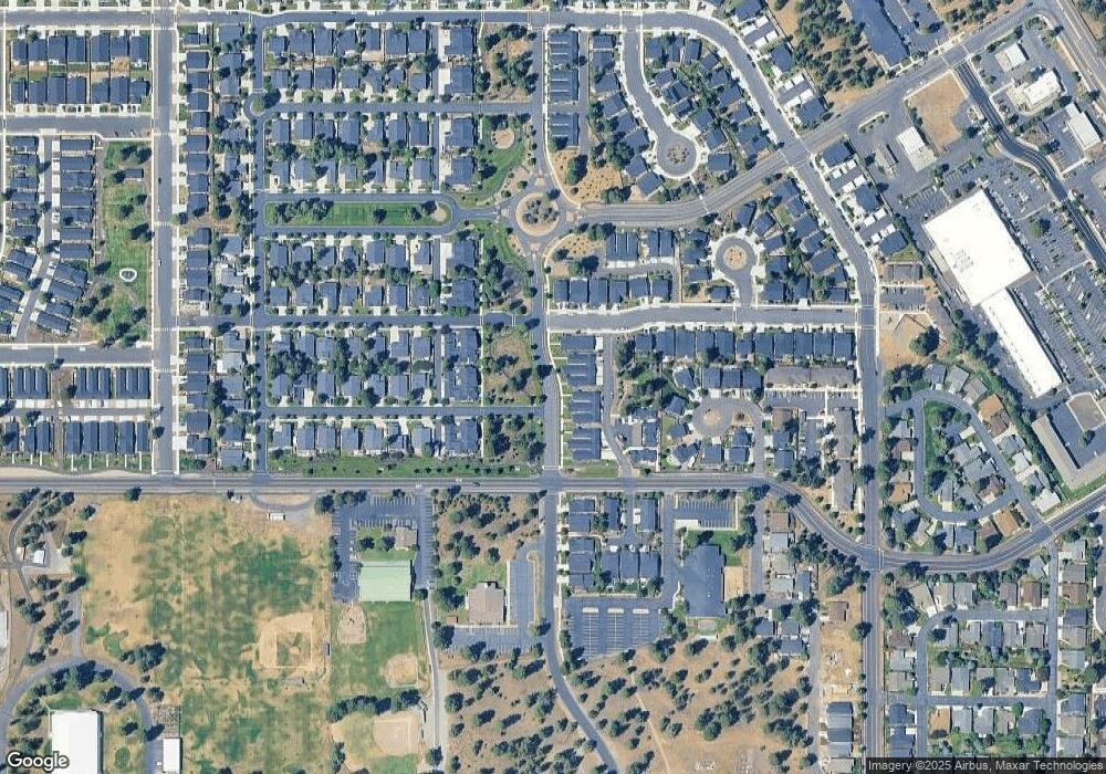 608 N Trinity Way, Sisters, OR 97759 - photo 1