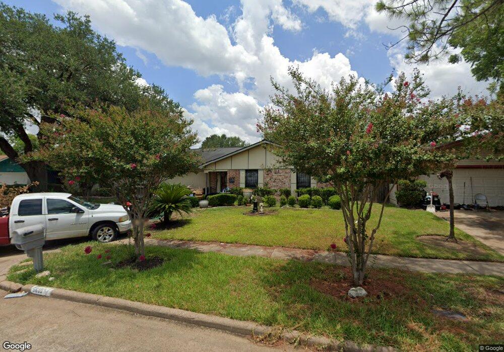5610 Irish Hill Dr, Houston, TX 77053 - photo 1