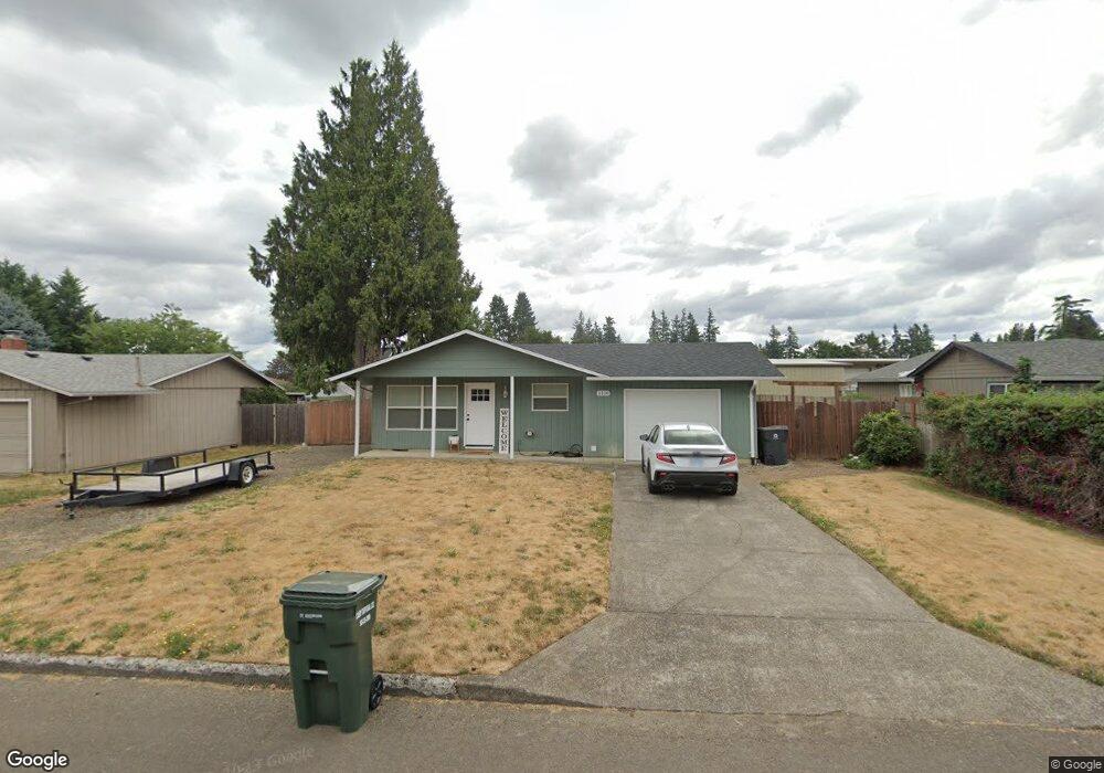1310 N Manzanita St, Canby, OR 97013 - photo 1