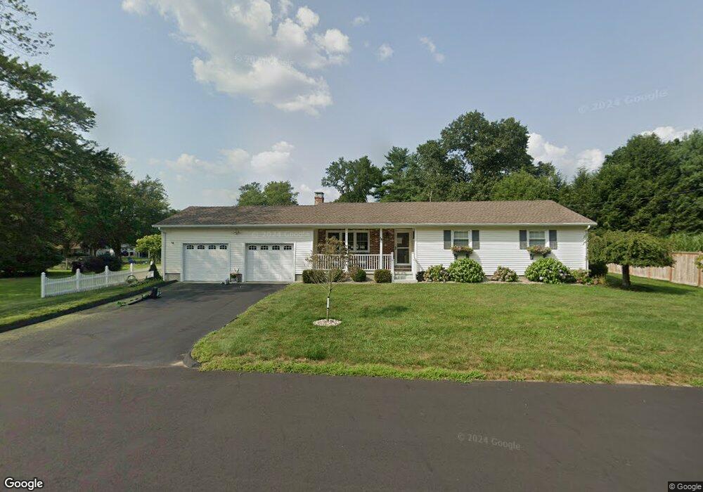 14 Davis St, Danielson, CT 06239 - photo 1