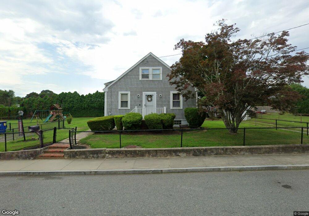 94 Potter St, South Dartmouth, MA 02748 - photo 1