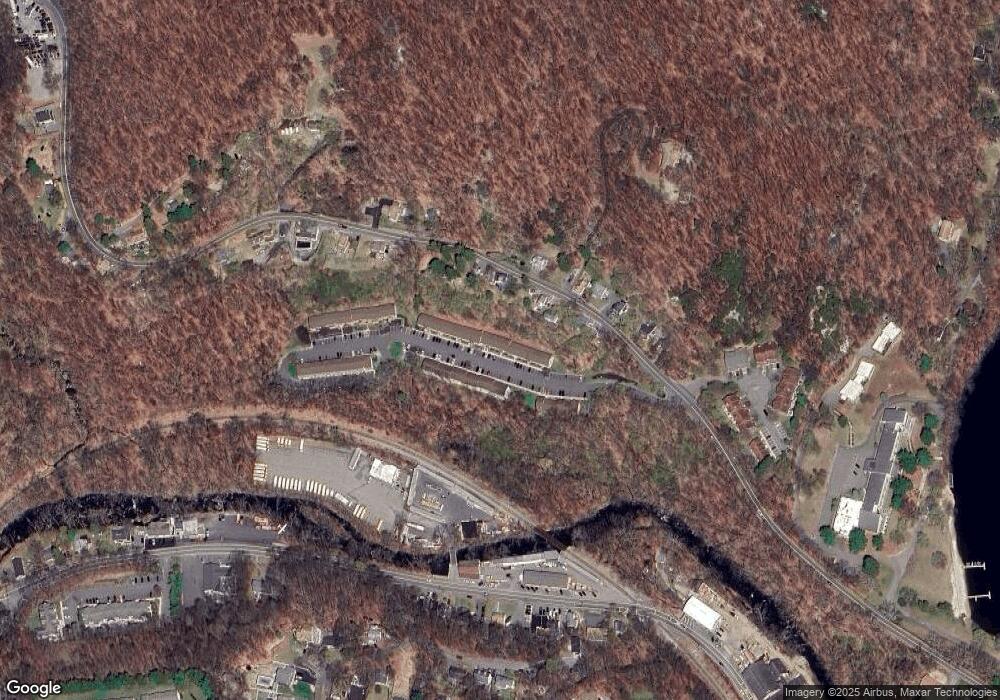 101 Treetop Ct, Bloomingdale, NJ 07403 - photo 1