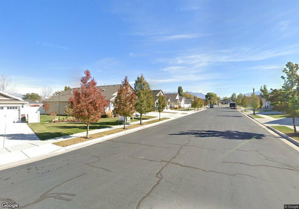 2524 W 1725 N unit 2, Clinton, UT 84015 - photo 1