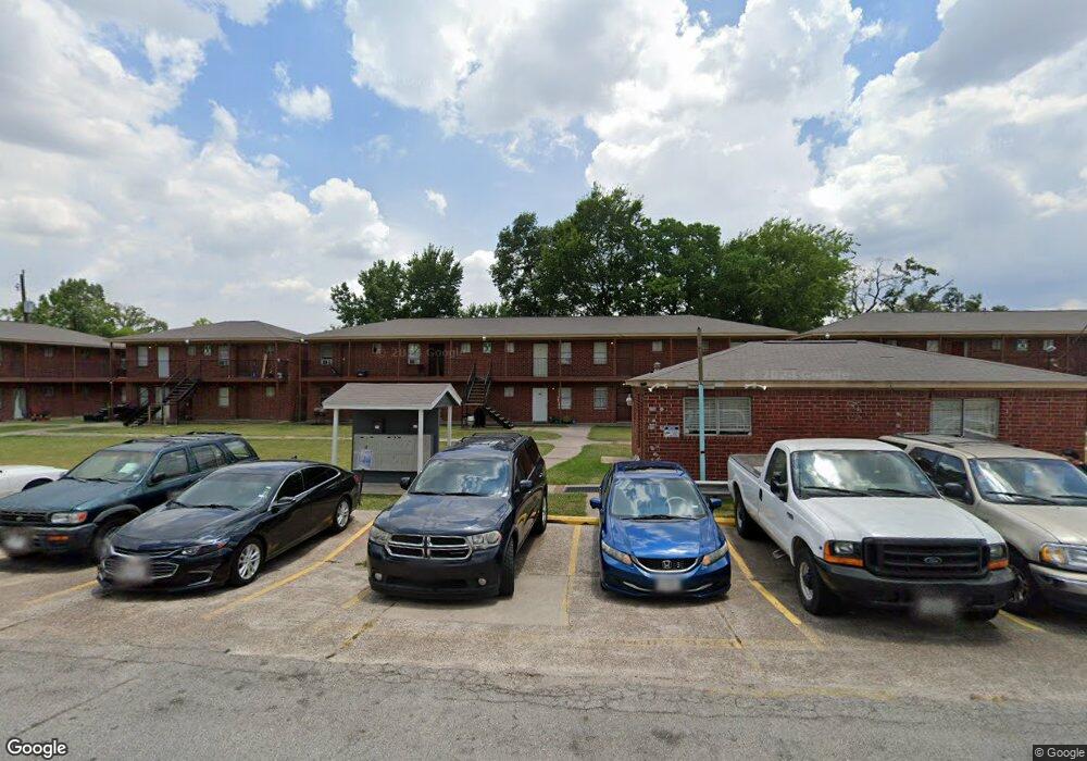 13932 Victoria St unit 2, Houston, TX 77015 - photo 1