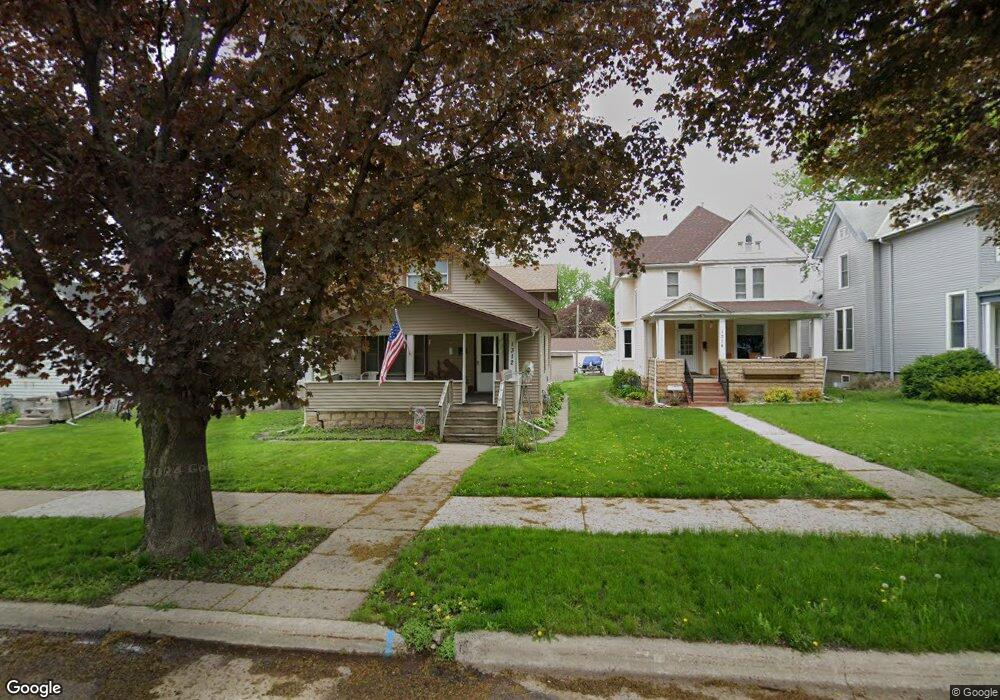 1311 N 4th St, Mankato, MN 56001 - photo 1