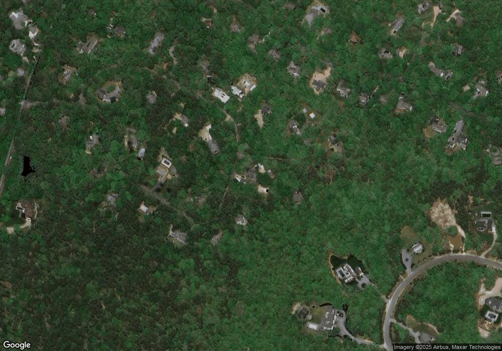 5 Tiffany Ln, Vineyard Haven, MA 02568 - photo 1