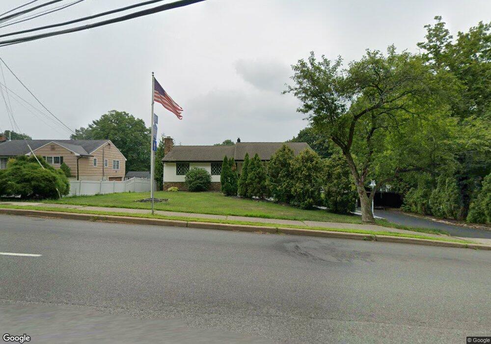 Sold $750,000 • Co-Listing Agent