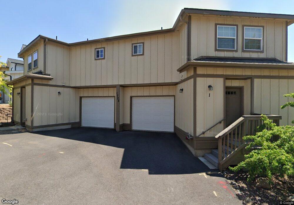 1722 NE Lotus Dr, Bend, OR 97701 - photo 1
