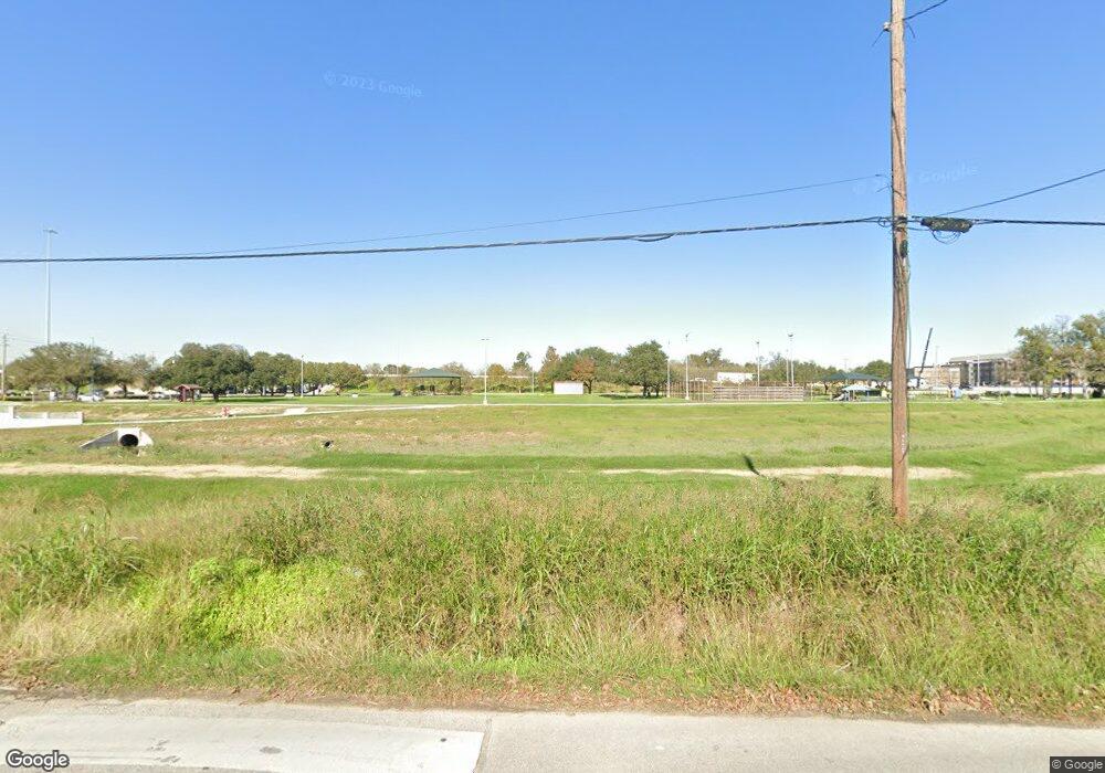 5427 Minden St, Houston, TX 77026 - photo 1