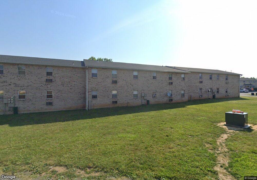 1082 Pine Grove Cir unit 4D, Allentown, PA 18106 - photo 1