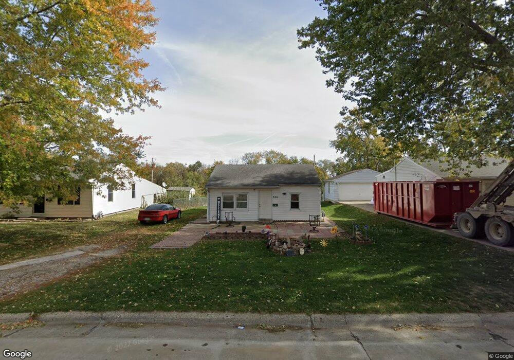 506 E 26th St S, Newton, IA 50208 - photo 1