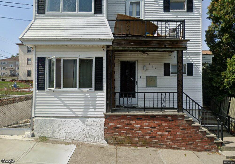 227 Lawrence St, Fall River, MA 02721 - photo 1