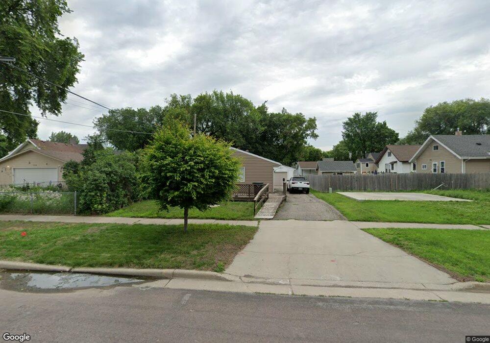 310 15th St S, Fargo, ND 58103 - photo 1