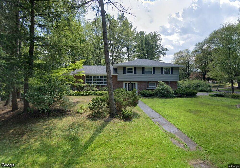 61 St Stephens Ln N, Schenectady, NY 12302 - photo 1