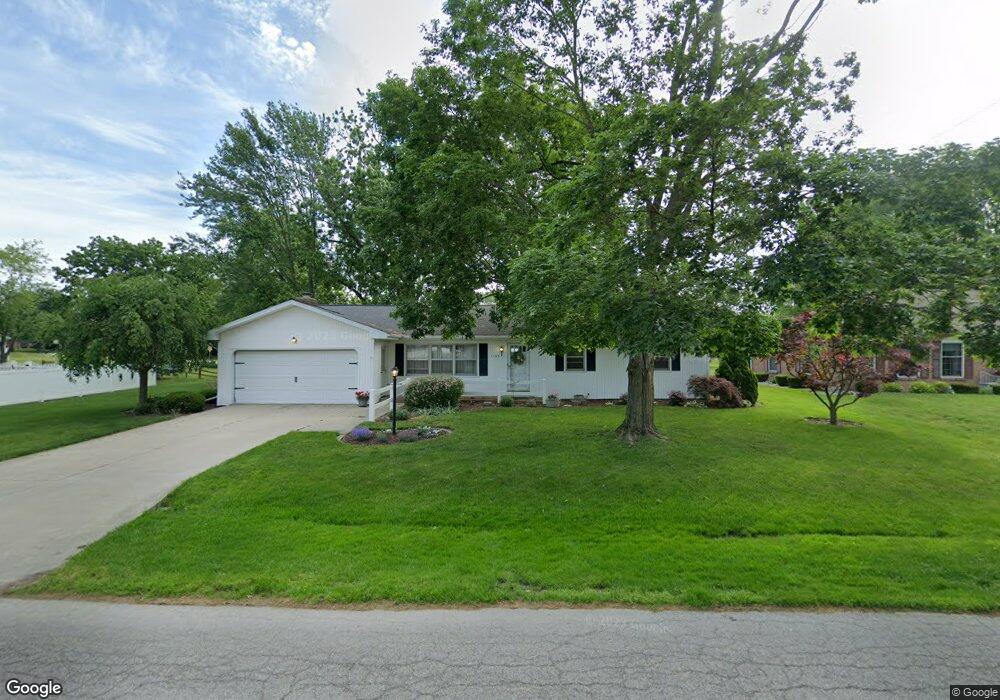 1105 Northwood Dr, Nappanee, IN 46550 - photo 1